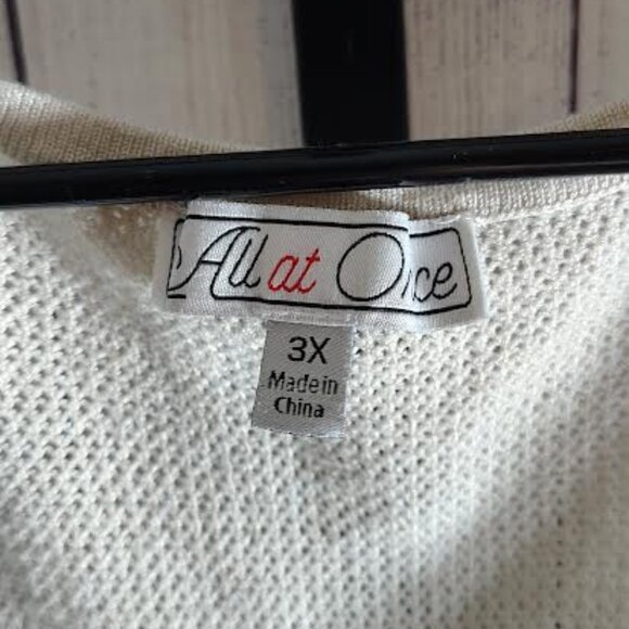 All at Once 3X Top Women's - Picture 3 of 3